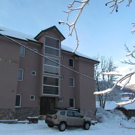 Bajka Hotel Crni Vrh Exterior photo